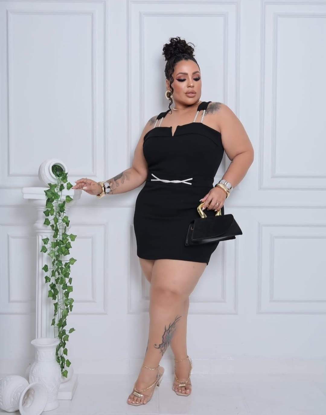CONJUNTO SHORTSAIA MARINA PRETO